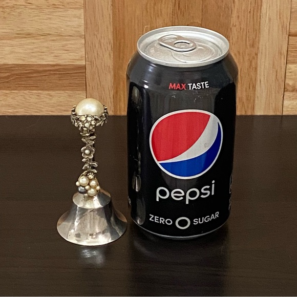 Vintage Collectible Faux Pearl Silver-plate Hand Bell - Picture 4 of 10